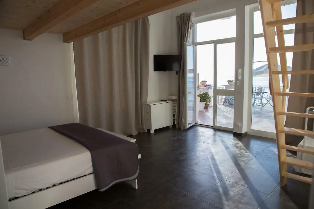 Appartamento In Villa Agnese Aci Trezza Apartment
